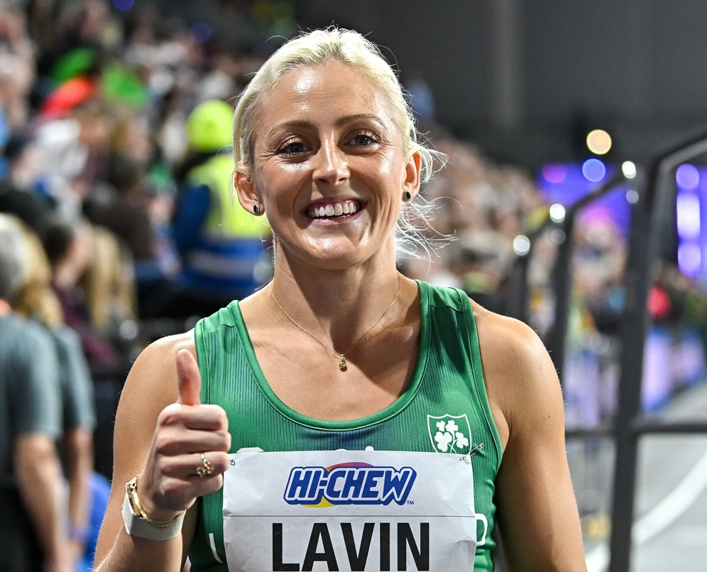 5TH IN THE WORLD FOR SARAH LAVIN AND IRISH 4x400M RELAY TEAM