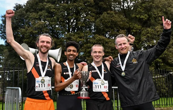 LEEVALE AND CLONLIFFE HARRIERS CLAIM SENIOR ROAD RELAY TITLES