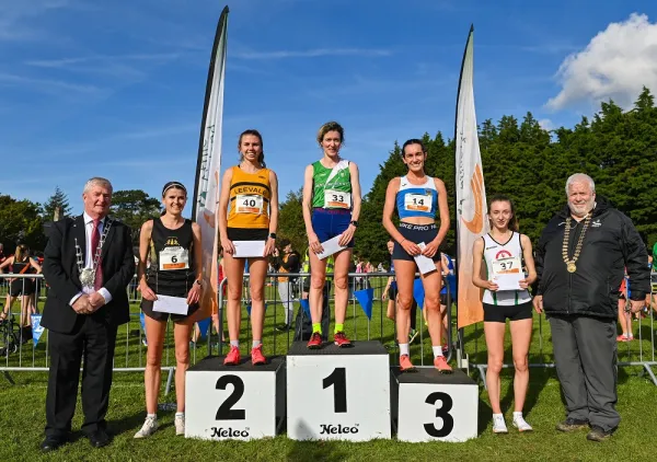 NIC DHÓMHNAILL AND KILREHILL SHINE AT AUTUMN OPEN