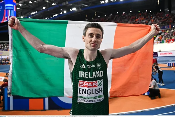 MARK ENGLISH BREAKS IRISH 800M RECORD