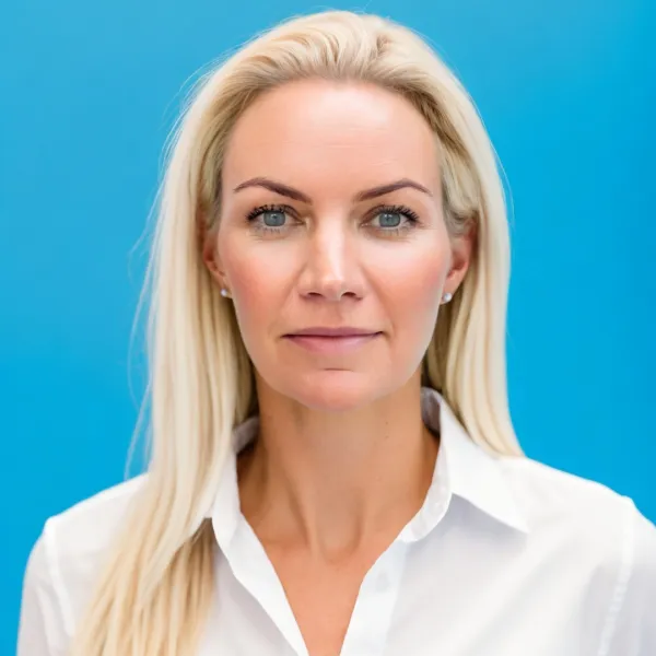 Karena Knaggs