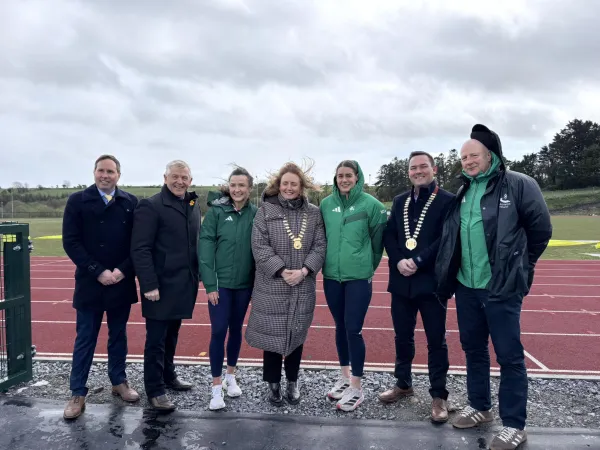 Bandon AC track opened by Olympian Phil Healy