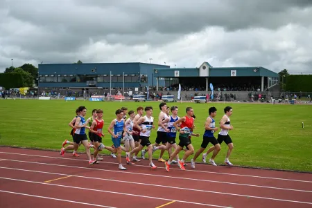JUVENILE CHAMPIONSHIPS DELIVER THRILLING DAY 1